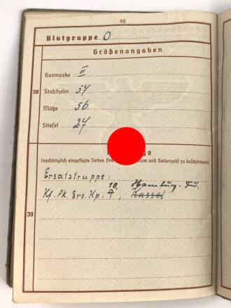 Wehrpaß Heer, eingestellt am 5.2.1941 bei leichte Artillerie Ersatz Abteilung 15 Frankfurt Bonames.