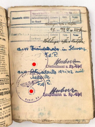 Soldbuch eines Infanteristen.