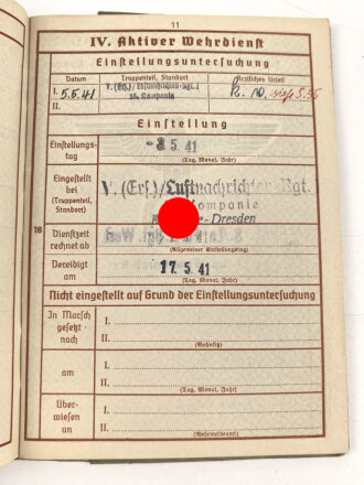 Wehrpaß Luftwaffe, eingestellt am 3.5.41 bei Luftnachrichtenregiment Dresden.