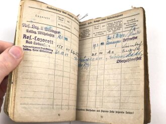 Soldbuch Heer, ausgestellt am 9.10.1939 bei Artillerie Regiment 212.