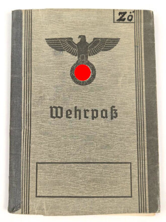 Wehrpaß Luftwaffe, eingestellt am 1.4.1940 bei...