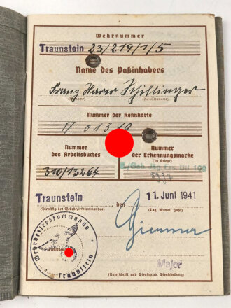 Wehrpaß Heer, eingestellt am 14.4.42 bei...