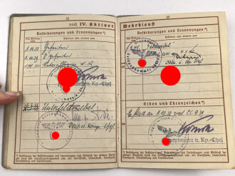 Luftwaffe, Wehrpaß und Soldbuch  in Hülle