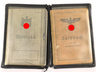 Luftwaffe, Wehrpaß und Soldbuch  in Hülle