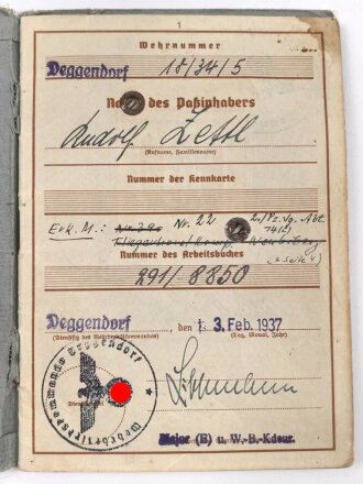 Luftwaffe, Wehrpaß und Soldbuch  in Hülle