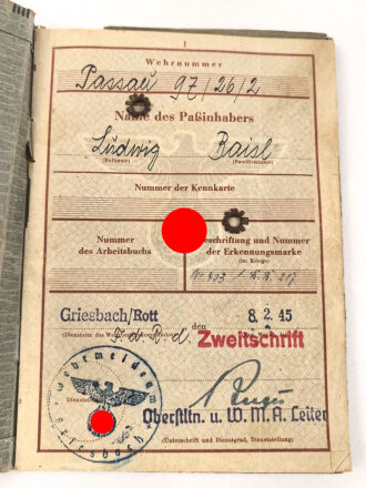 Wehrpaß Heer, Zweitschrift. Eingestellt am 26.8.39...