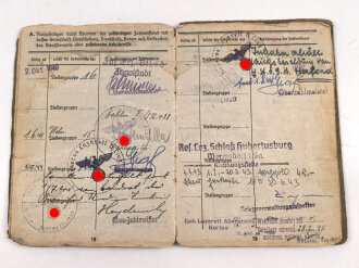 Soldbuch Heer, ausgestellt im Felde am 13.11.1942 bei Grenadier Regiment 422.