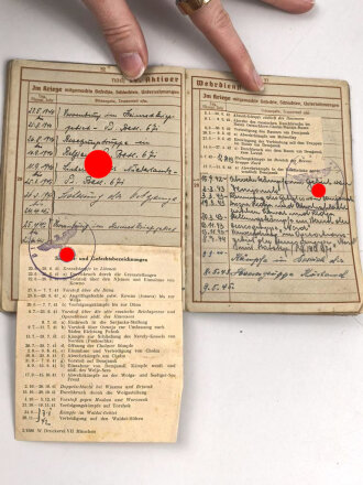 Wehrpaß Heer, eingestellt am 26.8.35 bei Ergänzungs Batl. 35 Nürnberg.