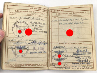 Wehrpaß Heer, eingestellt am 26.8.35 bei Ergänzungs Batl. 35 Nürnberg.