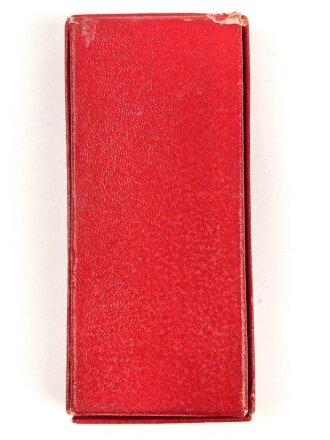 Treudienst Ehrenzeichen für 25 Jahre. Guter Zustand, am Band mit Tragenadel. Im Etui von Friedrich Keller Metallschmuckfabrik Oberstein