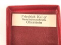 Treudienst Ehrenzeichen für 25 Jahre. Guter Zustand, am Band mit Tragenadel. Im Etui von Friedrich Keller Metallschmuckfabrik Oberstein
