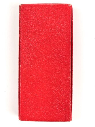 Treudienst Ehrenzeichen für 25 Jahre. Guter Zustand, am Band mit Tragenadel. Im Etui von Friedrich Keller Metallschmuckfabrik Oberstein