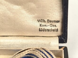 Ehrenkreuz der Deutschen Mutter ( Mutterkreuz ) in Gold mit Band im Etui, Hersteller Wilh. Deumer, Lüdenscheid