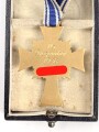 Ehrenkreuz der Deutschen Mutter ( Mutterkreuz ) in Gold mit Band im Etui, Hersteller Wilh. Deumer, Lüdenscheid