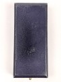 Ehrenkreuz der Deutschen Mutter ( Mutterkreuz ) in Gold mit Band im Etui, Hersteller Forster & Graf Schwäb. Gmünd