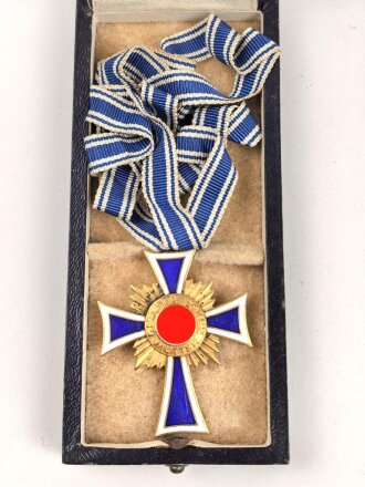 Ehrenkreuz der Deutschen Mutter ( Mutterkreuz ) in Gold...