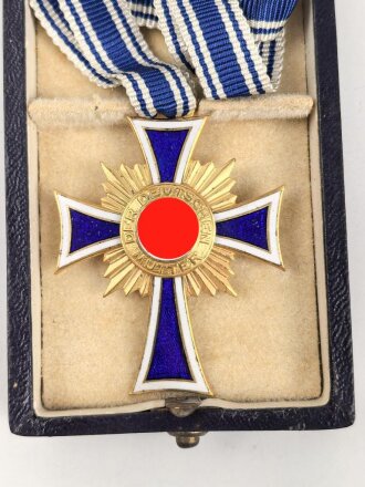 Ehrenkreuz der Deutschen Mutter ( Mutterkreuz ) in Gold mit Band im Etui, Hersteller Friedrich Linden Lüdenscheid