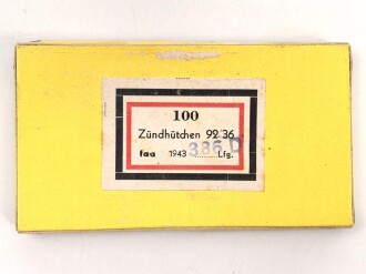 Pappverpackung " 100 Zündhütchen 92/36" ( für 2cm ) datiert 1943