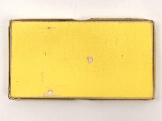 Pappverpackung " 100 Zündhütchen...