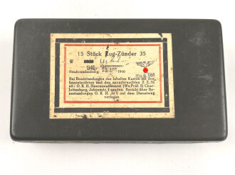 Transportkasten "15 Stück Zug-Zünder 35" datiert 1940