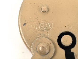 Wehrmacht Vorhängeschloss "Bora 1944", Originallack, Neuwertig mit zwei Schlüsseln, so auch an den Motorradpacktaschen verwandt