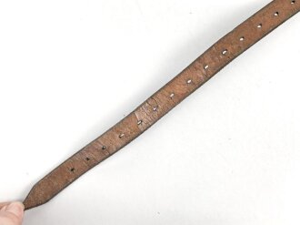 Tornisterriemen Wehrmacht, getragenes Stück, mit Hersteller