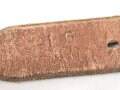 Tornisterriemen Wehrmacht, getragenes Stück, mit Hersteller