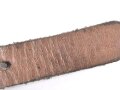 Tornisterriemen Wehrmacht, getragenes Stück, datiert 1942