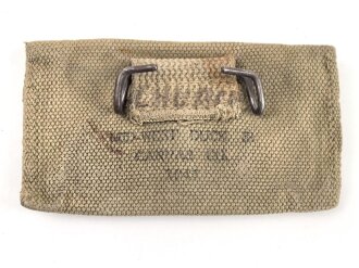 U.S. Army, 1942 dated First aid pouch, model 1924, used.