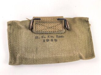U.S. Army, 1942 dated First aid pouch, model 1924, used.