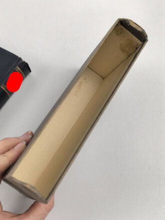 Adolf Hitler "Mein Kampf" blaue Ganzleinenausgabe von 1942 mit Widmung im Schuber