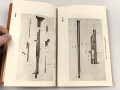 "Teil 1 FG 42 Fallschirmjägergewehr 42" datiert 1937, ca. 70 Seiten, DIN A5, Nachdruck, nicht gebunden, Umschlag lose