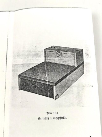 L.Dv. 419/4d "Der große Feldklappenschrank als 0B/Sb Vielsachortsvermittlung mit Fernplatz" datiert 1937, 74 Seiten mit vielen Anlagen, DIN A5, , neuzeitliche Kopie