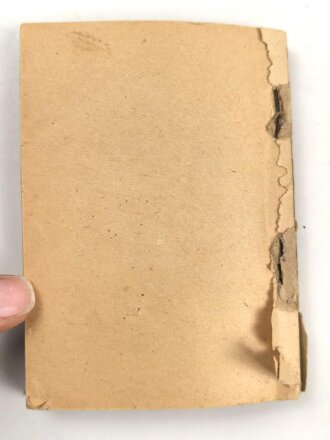 "Wermacht Merkbuch 1945"  48 Seiten, unter DIN A6, stark gebraucht