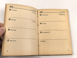 "Panzergruppe Afrika Kalender 1942"  168 Seiten, die Karte fehlt