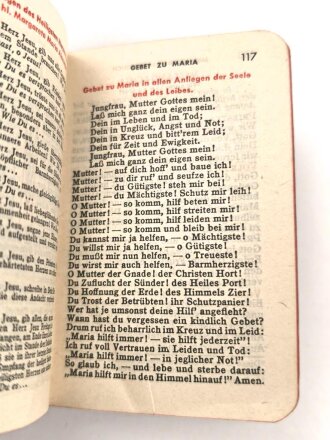 "Mein Soldaten Messbuch"  160 Seiten, unter DIN A6, stark gebraucht