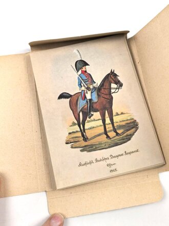 "Badische Uniformen aus zwei Jahrhunderten 1. und 2. Serie"  56 farbige Uniformpostkarten, vollständig