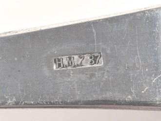 Suppenkelle von der Luftwaffe aus Aluminium, Aluminium, datiert 1937, Gesamtlänge ca. 34 cm