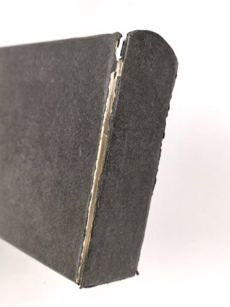 Schuber für Adolf Hitlers "Mein Kampf", defekt