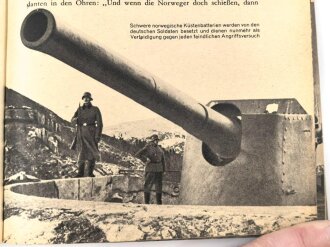 "Die Wehrmacht - Der Freiheitskampf des großdeutschen Volkes", datiert 1940, 319 Seiten, über DIN A5, gebraucht