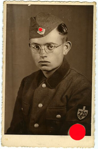 Studioaufnahme eines Angehörigen des...