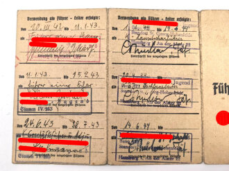 Führerausweis der Hitler Jugend  eines Jungen aus Hamburg. geführt bis 1944. Dazu ein weiterer Führerausweis sowie eine Teilnahmebescheinigung für einen Lehrgang der Führerschule von 1944