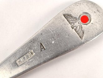 Löffel von der Wehrmacht aus Aluminium, datiert 1938, Gesamtlänge ca. 21 cm