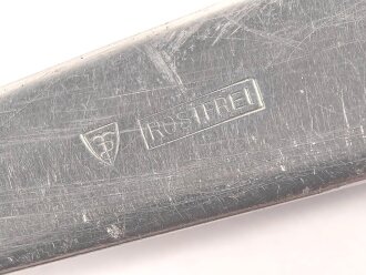 Servierlöffel für Modell des Amtes Schönheit der Arbeit, Hakenkreuz im Zahnrad, Edelstahl magnetisch, Gesamtlänge ca. 27 cm