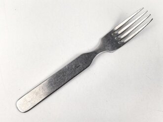 Gabel aus Metall für das 4 teilige Besteck der...