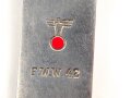Löffel aus Metall für das 4 teilige Besteck der Kriegsmarine  datiert 1942, Gesamtlänge ca. 20 cm