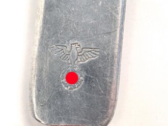 Löffel aus Metall für das 4 teilige Besteck der Wehrmacht datiert 1943, Gesamtlänge ca. 20 cm