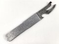 Dosenöffner aus Metall / Aluminium für ein Einschubbesteck der Wehrmacht datiert 1943, Gesamtlänge ca. 20 cm