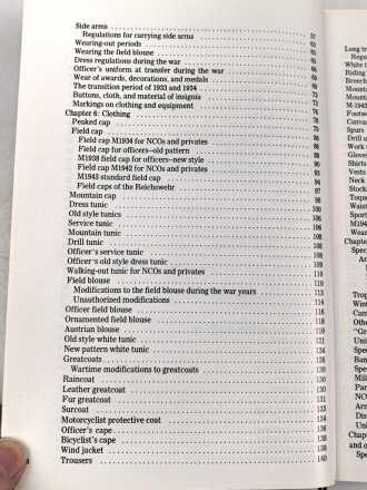 "Uniforms und Traditions of the German Army 1933-1945, Vol. 1" DIN A5, 415 Seiten, stark gebraucht, englisch