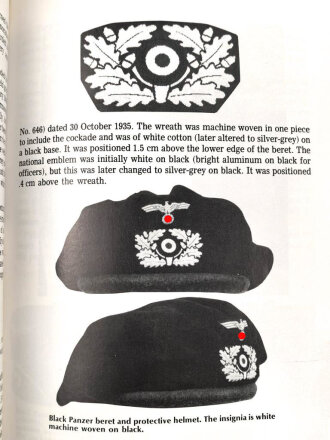 "Uniforms und Traditions of the German Army 1933-1945, Vol. 1" DIN A5, 415 Seiten, stark gebraucht, englisch